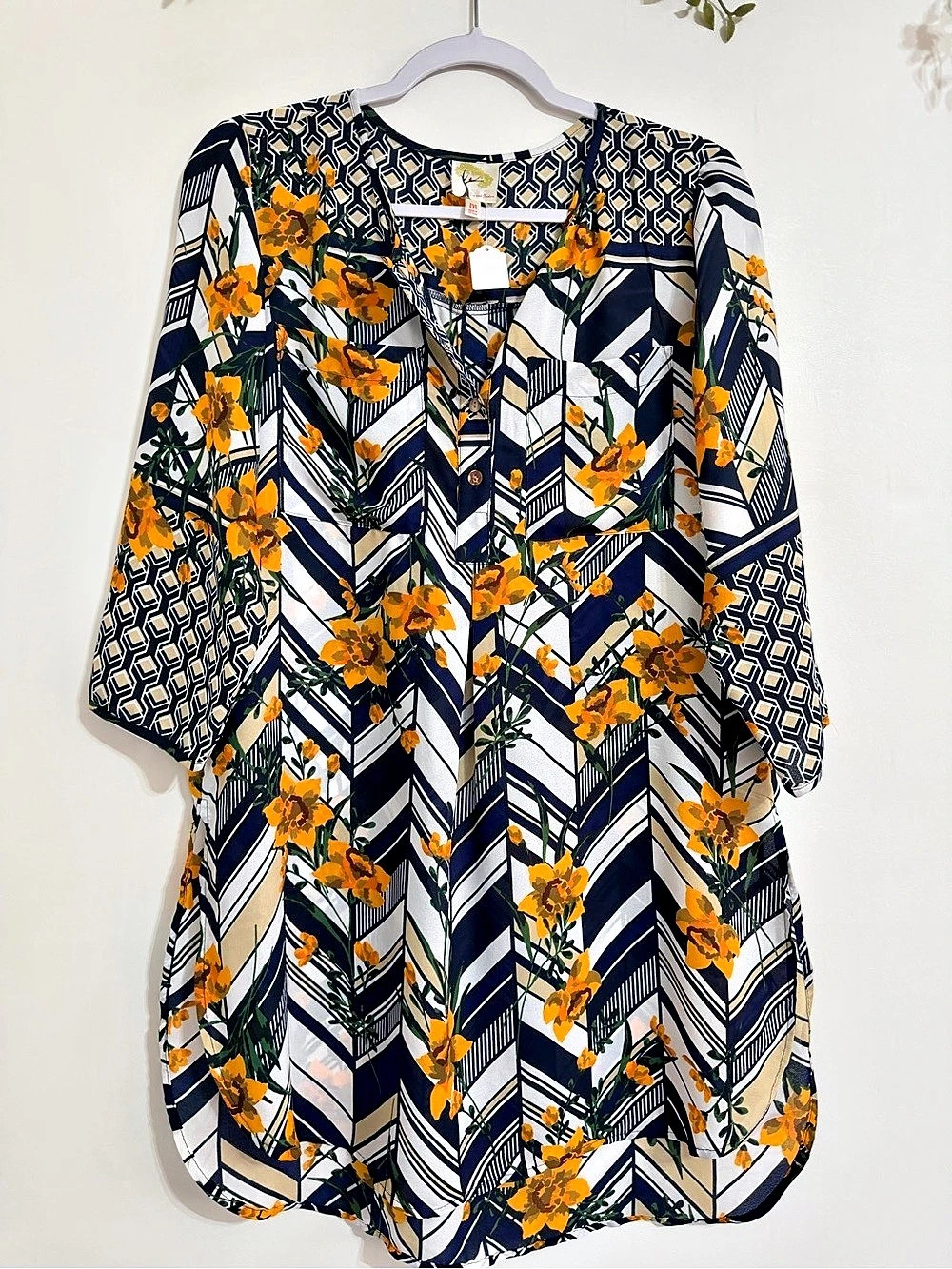 Fig & Flower Floral Geometric Tunic in Blue & Orange Size Medium NWT